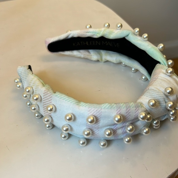 Kathleen Maeve Pearl Knot Headband - Picture 1 of 3